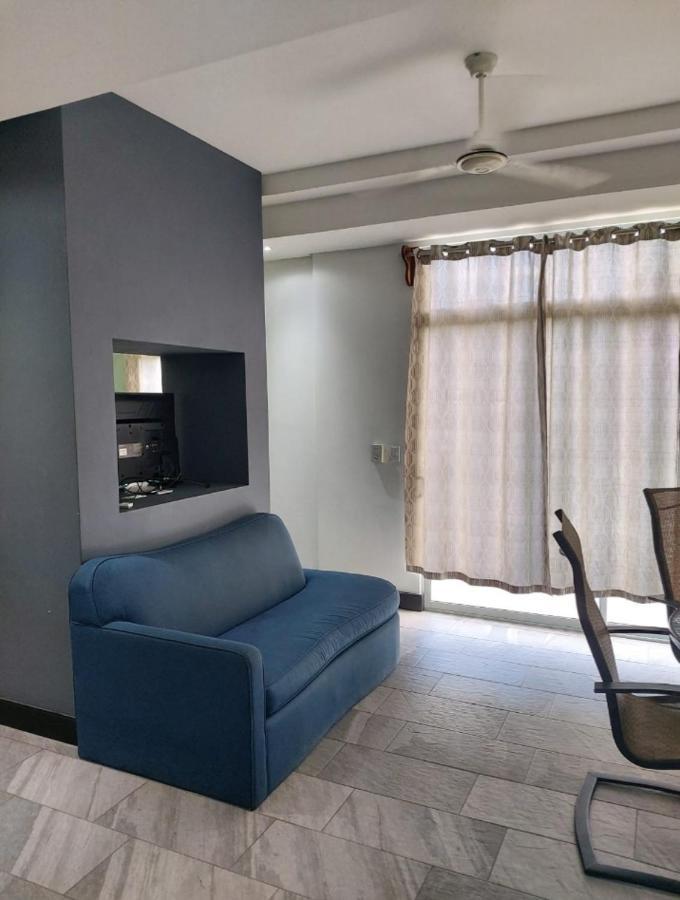 Pura Vida Apartments Quepos Eksteriør bilde
