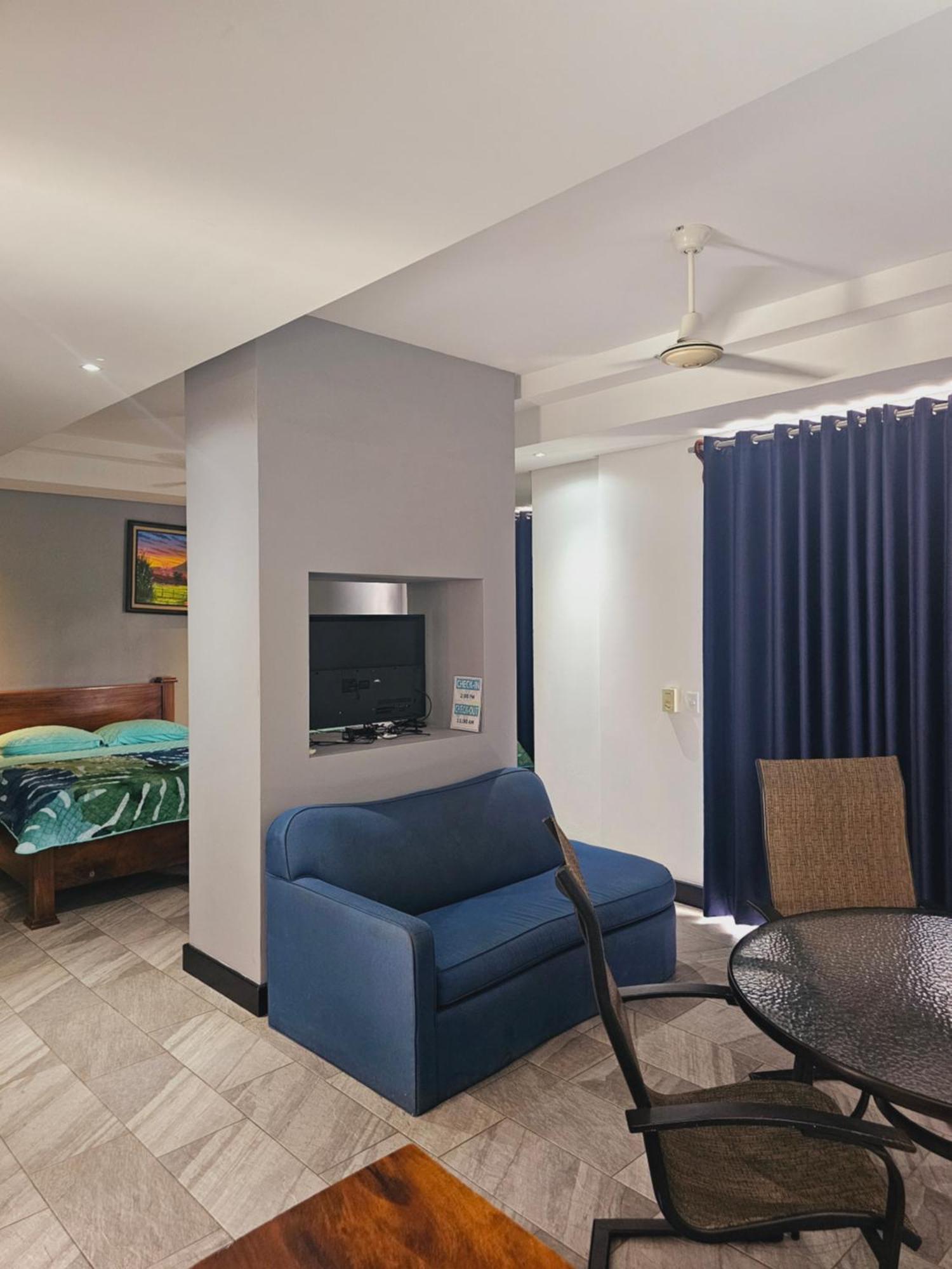 Pura Vida Apartments Quepos Rom bilde